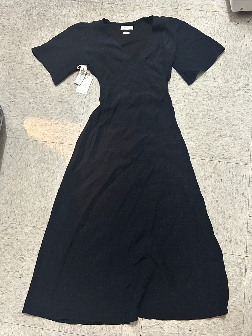 Women's Black V-Neck Midi Dress